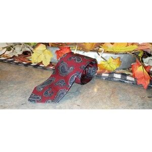 Vintage Robert Talbott J. Kleinbauer Paisley Tie 100% Silk Handmade Hand Sewn